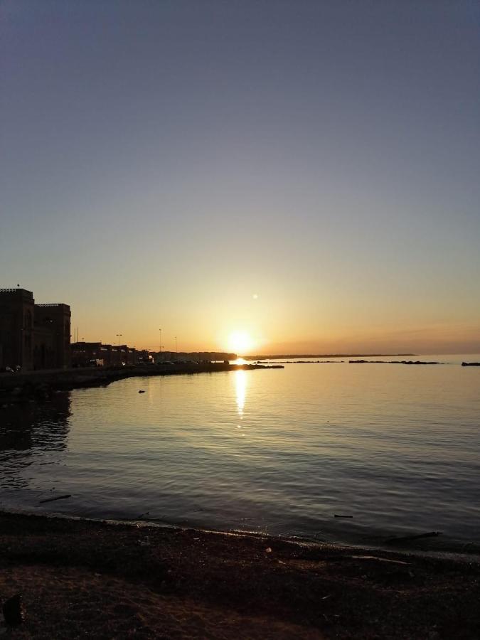 Pharos Bari